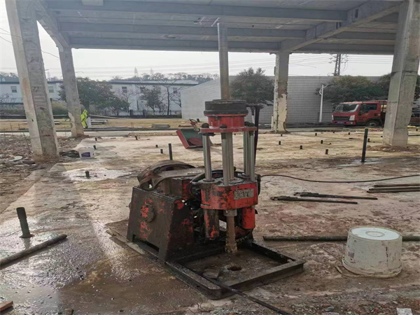 龙华山办事处袖阀管小导管注浆加固施工工艺